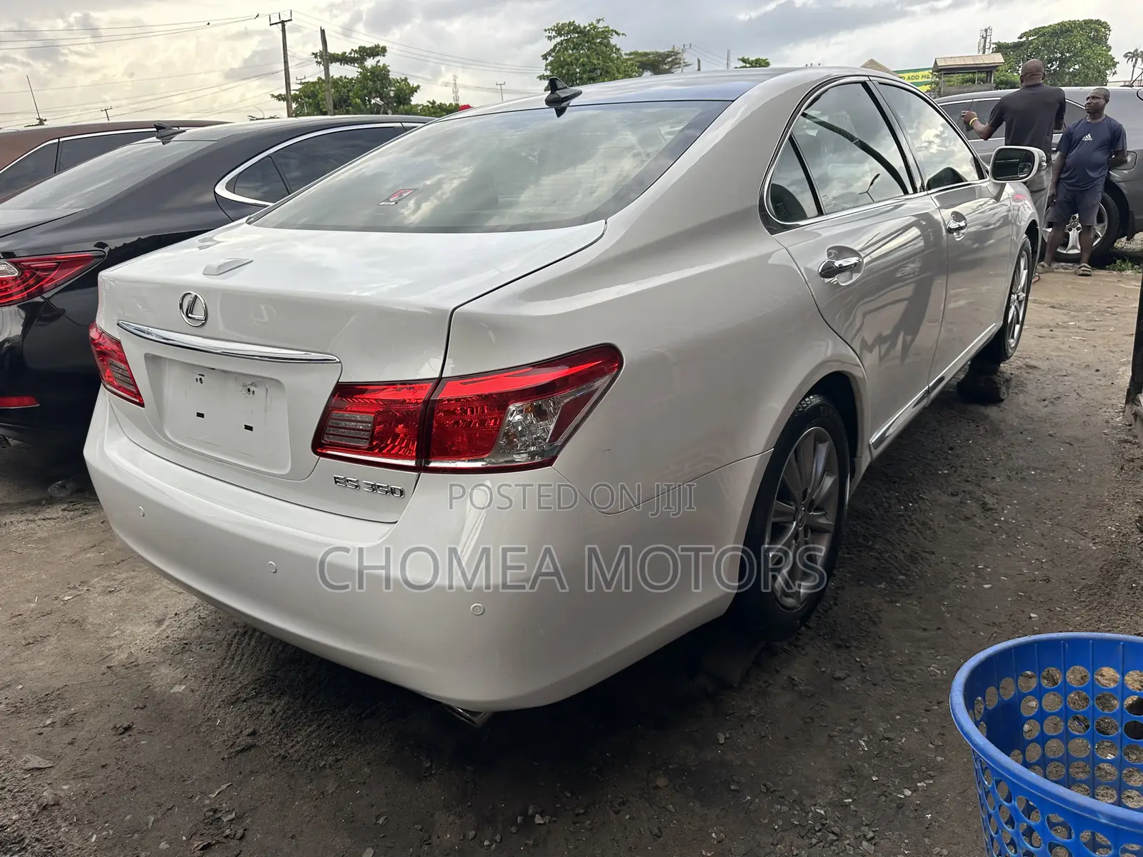 Lexus ES 2012 White