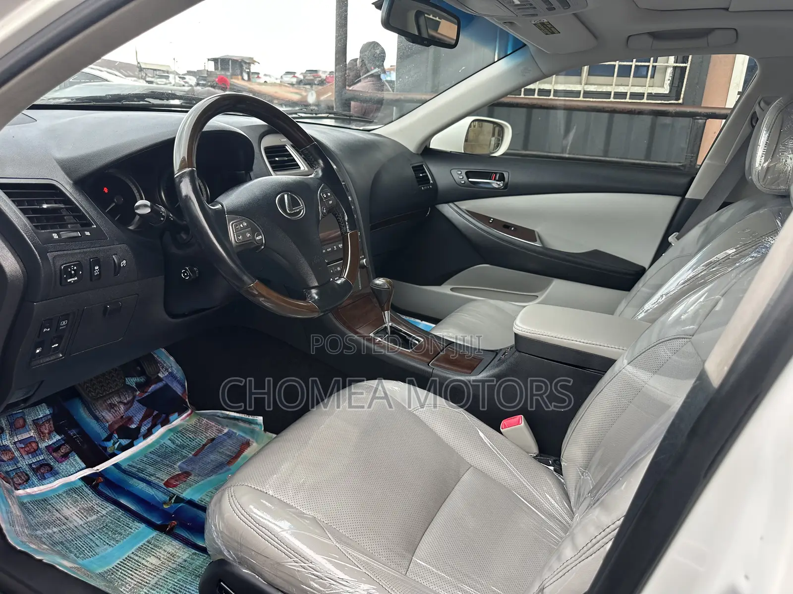 Lexus ES 2012 White