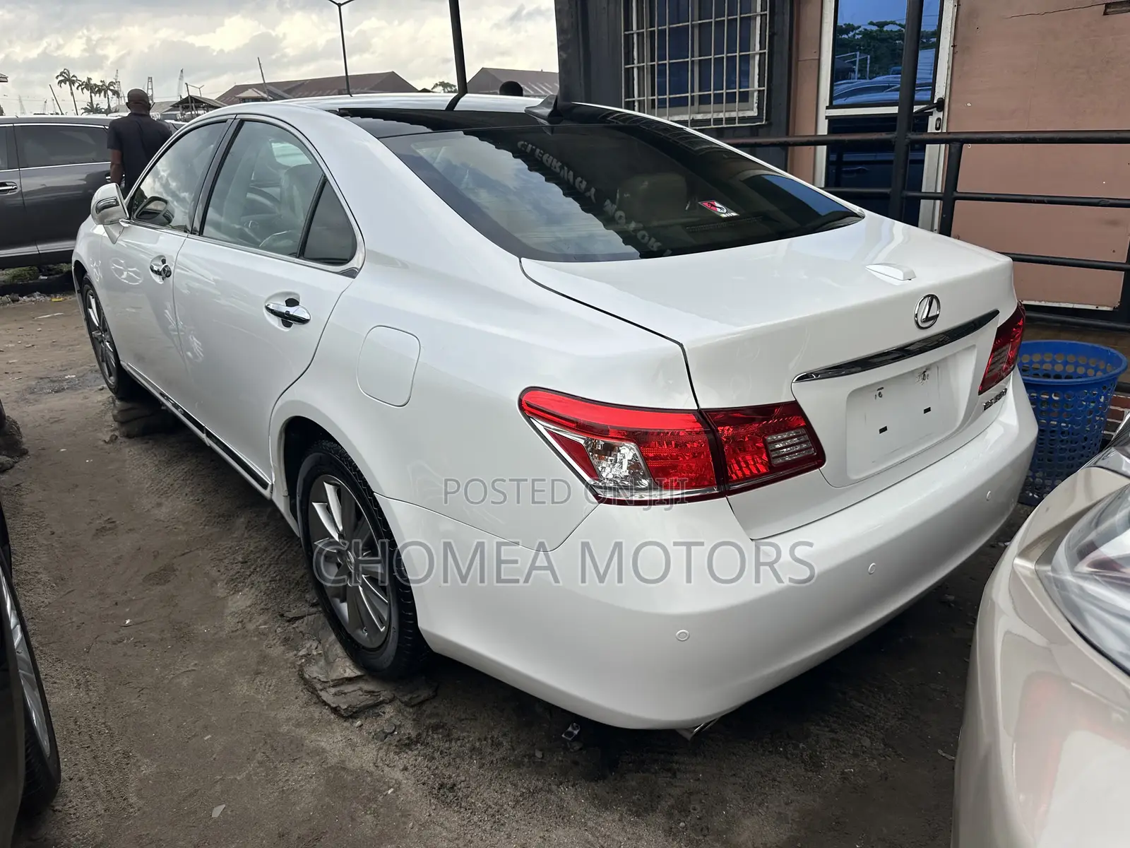Lexus ES 2012 White