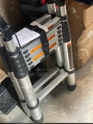 Aluminium Expandable or Telescopic Ladder 2.2m