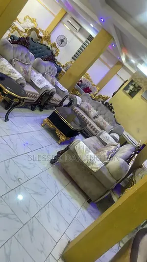 High Quality Imported Royal Chair