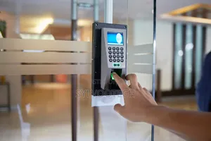 Sylvootech Installation of Biometric Lock