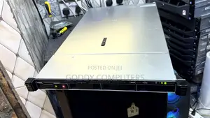 Server HP ProLiant DL360 Gen10 32GB Intel Xeon HDD 2T