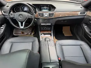Mercedes-Benz E350 Base 4Matic Sedan AWD (3.5L 6cyl 7A) 2016 White