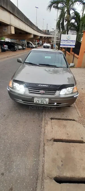 Toyota Camry LE 4dr Sedan (2.2L 4cyl 4A) 2001 Silver