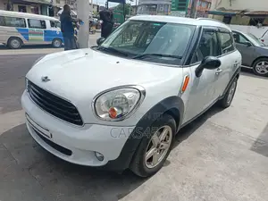 Mini Cooper 2013 White