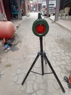 Hand-cranked Safety Siren