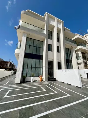 5bdrm Duplex in Lekki Phase 1 for sale