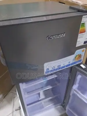 Snowsea 100l Fridge BCD-136 – Reliable Everyday Use