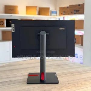 Thinkvision P24q-30 Lenovo Monitor.