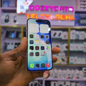 Apple iPhone 15 256 GB Pink