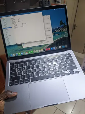 Laptop Apple MacBook Pro 2020 16GB Apple M1 SSD 512GB