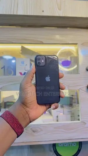 Apple iPhone 11 64 GB Black
