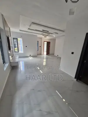5bdrm Duplex in Lekki Phase 1 for sale