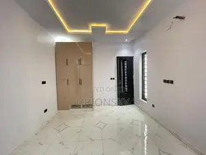 5bdrm Duplex in Megamound, Lekki Phase 1 for sale