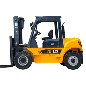 Un Forklift 5 Tons