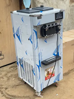 Standing Soft Serve Ice Cream Machine
