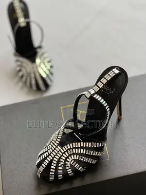 Alevi Milano Color: Black Size: 37 to 42 With Box