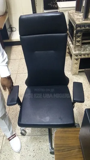 Executive Office Chair