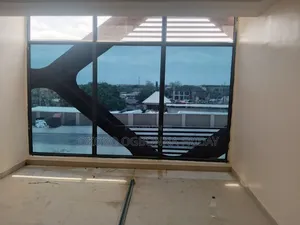 Office Show Glass