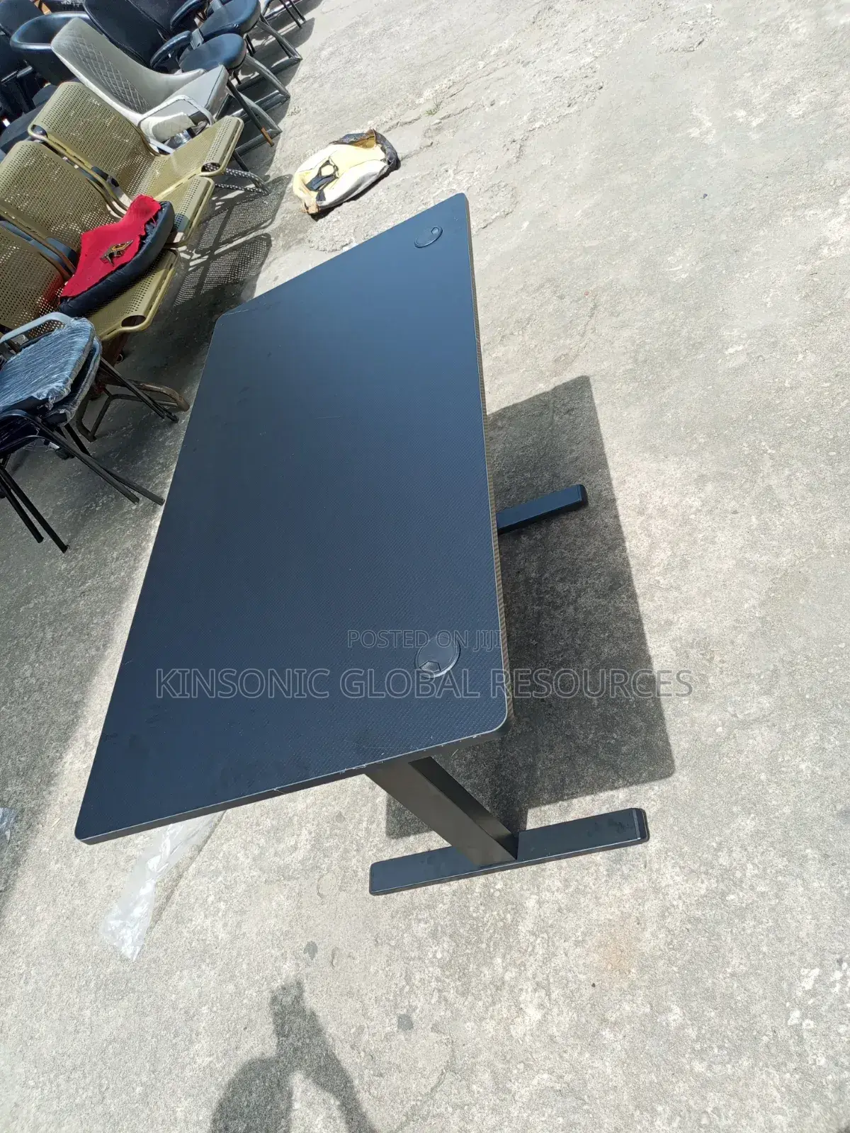 Electric Adjustable Table
