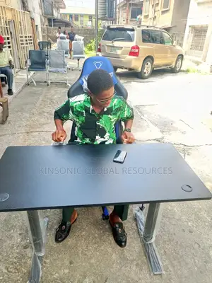 Electric Adjustable Table
