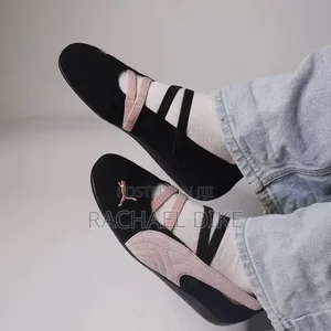 High Quality Puma Sneakers