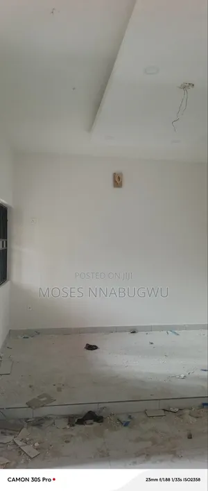 1bdrm Block of Flats in Peter Odili Axis, Trans Amadi for rent