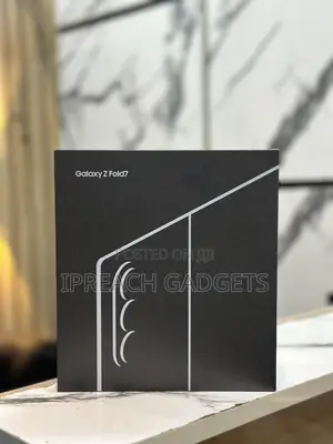 New Samsung Galaxy Fold 5G 512 GB Blue