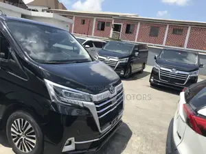 Toyota Granvia 2022 Black