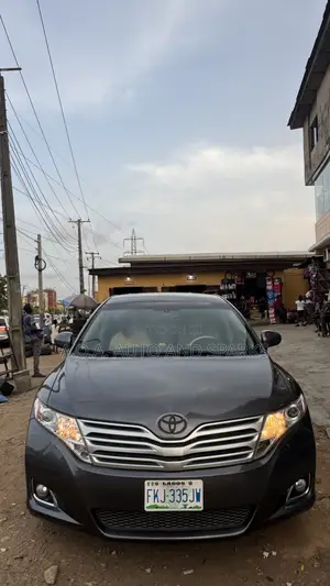 Toyota Venza 2010 Gray
