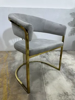 Luxe Velvet Chair
