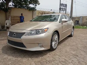 Lexus ES 2014 Gold