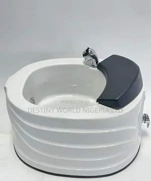 Modern White Acrylic Pedicure Foot Spa Basin.