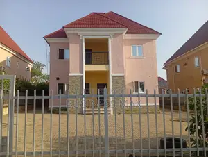 5bdrm Duplex in Lugbe Von for rent