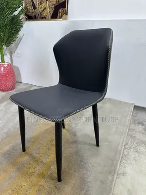 Obsidian Heritage Chair