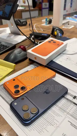 New Apple iPhone 17 Pro Max 256 GB Orange