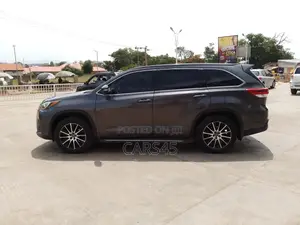 Toyota Highlander 2017 Gray