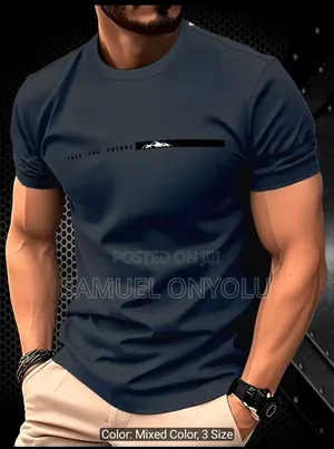 Men's Casual Summer T-Shirt With Slim Fit and Round Neck