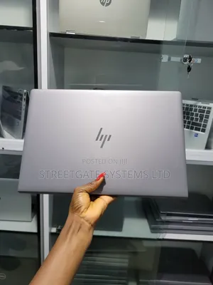 Laptop HP ZBook 15u G5 16GB Intel Core i7 SSD 256GB