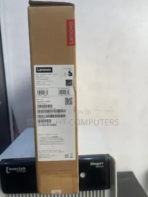 New Laptop Lenovo Yoga 7i 16GB Qualcomm Snapdragon X Elite SSD 512GB