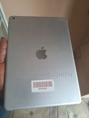 Apple iPad 9.7 32 GB White