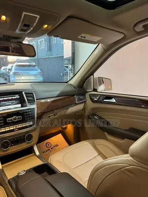 Mercedes-Benz M Class ML 350 4Matic 2013 White