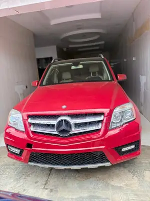 Mercedes-Benz GLK-Class 350 2010 Red