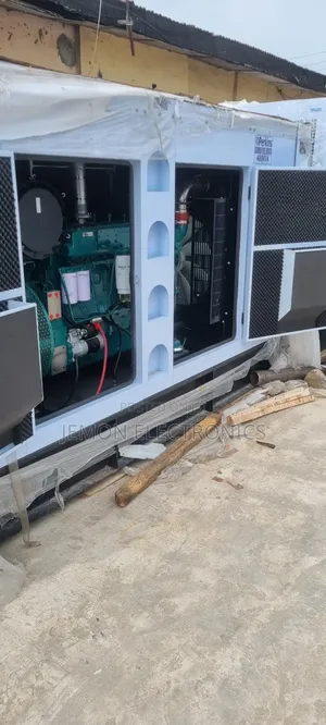 Original 400kva Perkins Soundproof Generator 100%Copper Coil