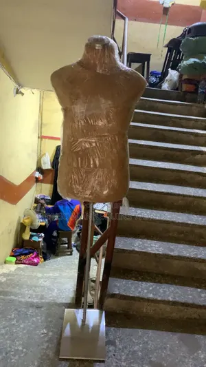 Male Golden Colour Bodyform