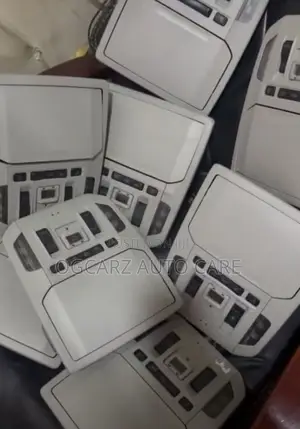 Roof Light Highlander 2020 / 2022 / 2023 Available Now