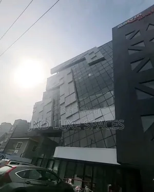 Shop/Office Space on Admiralty Way, Lekki Phase 1