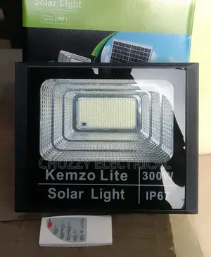 300w Solar Flood Light With Ip67 Rating And Remote Control