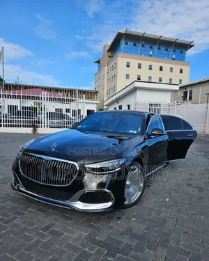 Mercedes S580 Maybach Available for Hire